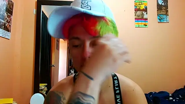 tomboyblue's Live XXX Chat