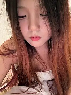 mimi9420 XXX чат на живо