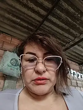 AlexxiaaMat Adlı Modelin Canlı XXX Sohbeti