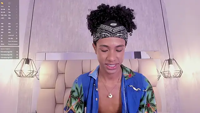 Johan_gz_ Live XXX Chat