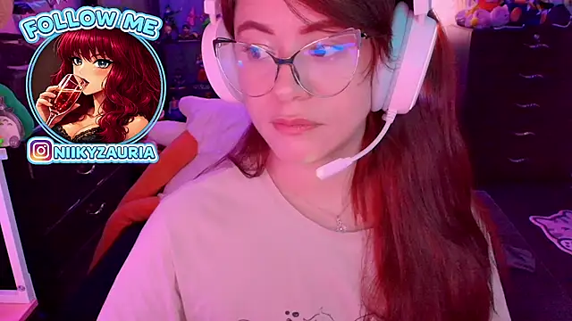 Chatroom XXX en direct de _niiky