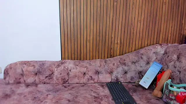 lysbani Adlı Modelin Canlı XXX Sohbeti