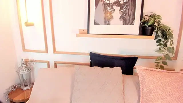 Nanami_ Adlı Modelin Canlı XXX Sohbeti