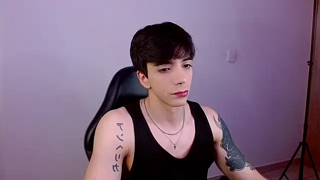 H3ll_B0I: απευθείας συνομιλία ΧΧΧ