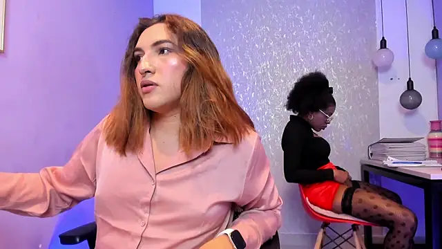 XXX chat uživo modela TomLondon_