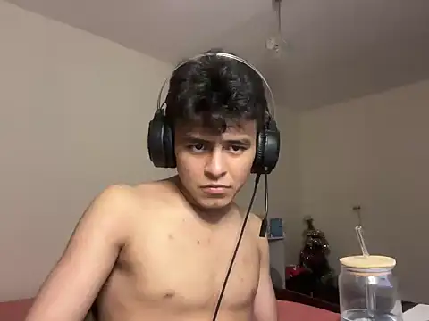 Chat +18 de ToddWarren ao vivo