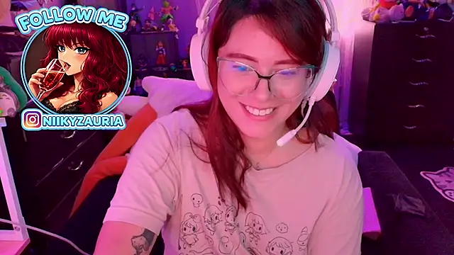 XXX chat uživo modela _niiky