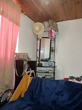 Chat +18 de KATYGONZALEZ ao vivo
