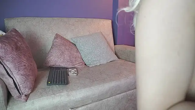 Živý XXX chat roselinedior