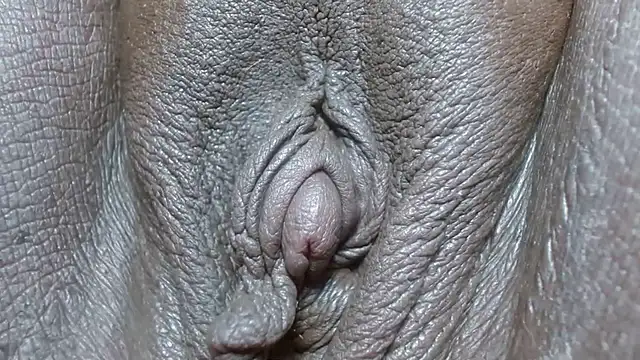 morenahott1's Live XXX Chat