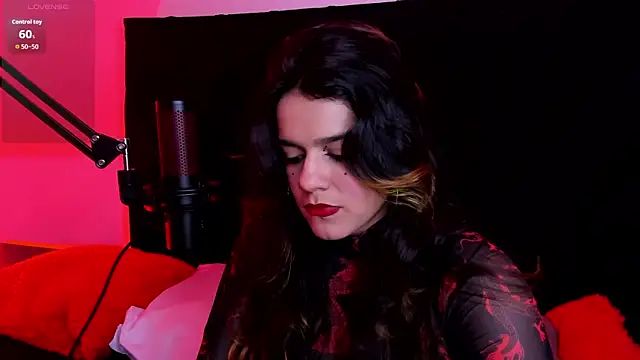 Valeriekay__ élő XXX-chatje