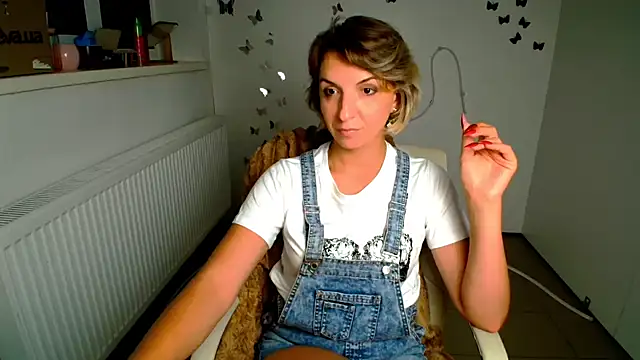 Lana_Foxyy's Live XXX Chat