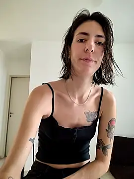 XXX chat uživo modela sweetsinxxx