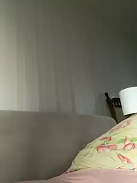 XXX chat uživo modela Frosl
