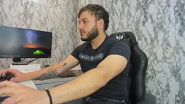 Show de Mrr_Salvatore na webcam