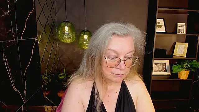 NataliMellow Live XXX-chat