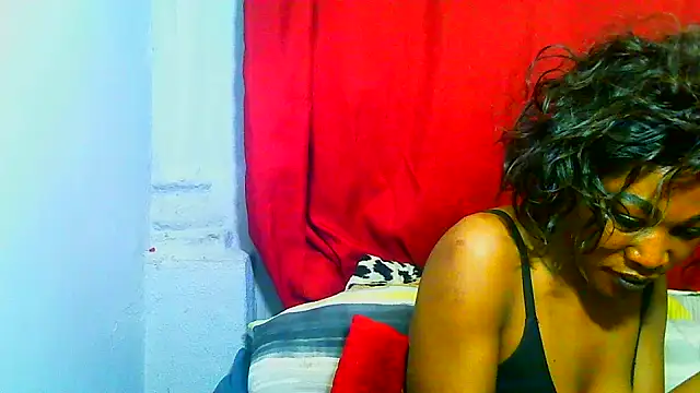 Chat XXX ao vivo de freaky_naughty