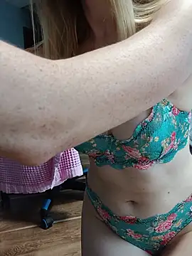 Živý XXX chat Aromaloveqq