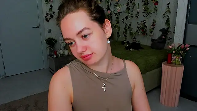 Онлайн чат XXX MiracleCurly