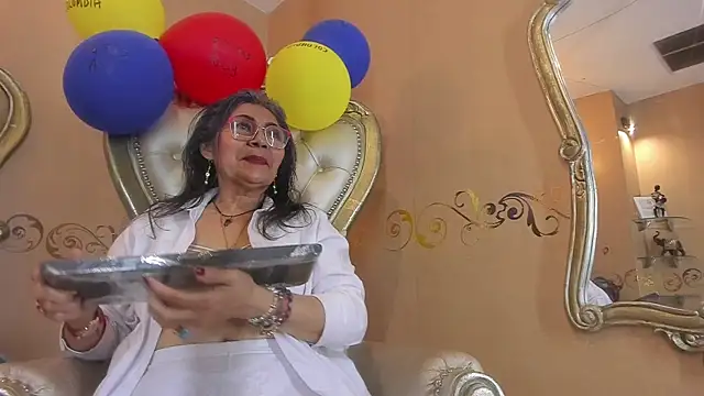 Chat XXX ao vivo de Celeste_Baker_