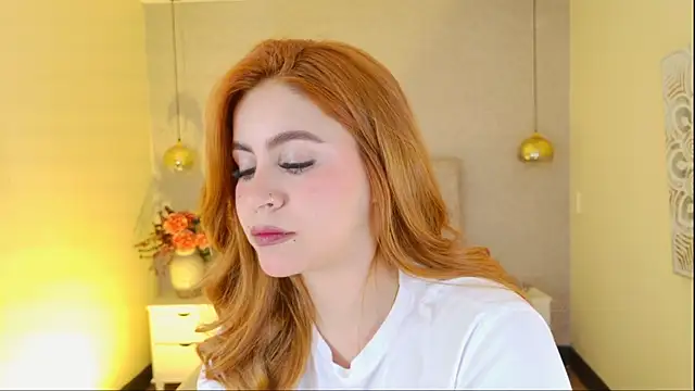 april_rousse's Live XXX Chat