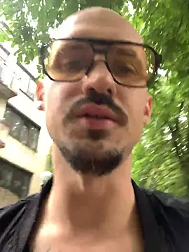 Chat XXX Live AssHunter4k