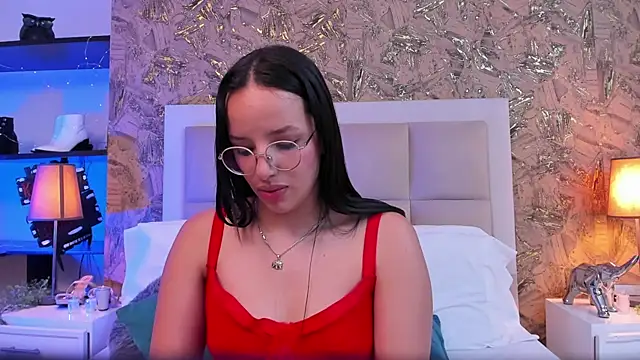 ValkyriaSteel – Naživo XXX chat