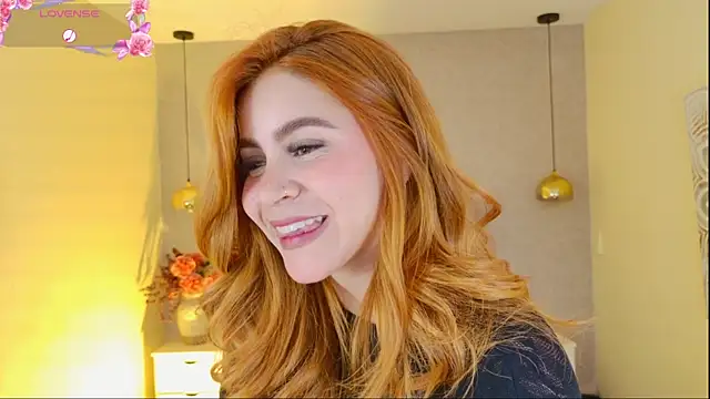 april_rousse's Live XXX Chat