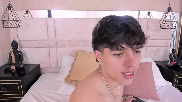 DamiaanXx Chat XXX live