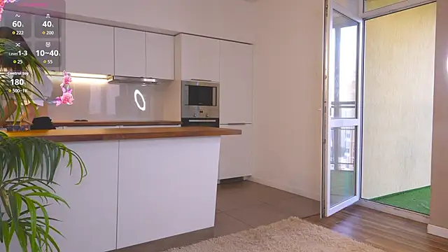 BuenaKratky Adlı Modelin Canlı XXX Sohbeti