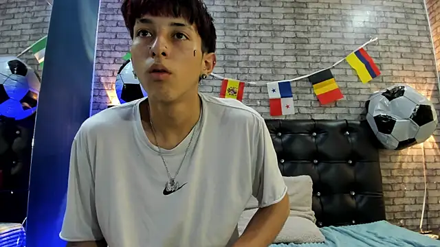 Keily_and_cartyx Шоу с уебкамера