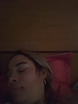 Chat +18 de Amelia1_ ao vivo