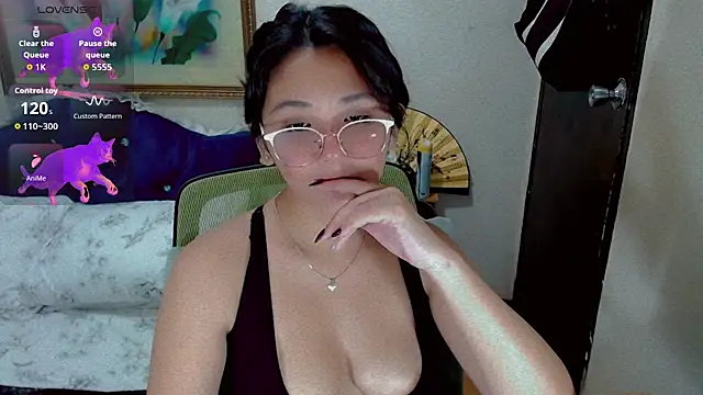 Filipinapoca's Live XXX Chat