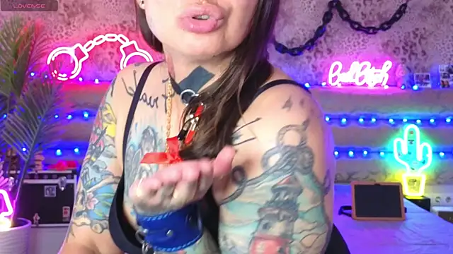 Chatroom XXX en direct de Cool_Freak_
