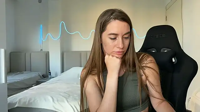 PrincesSsLilu Chat XXX in diretta