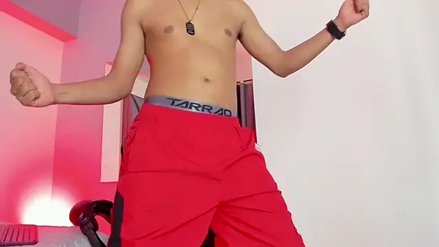 sebastiann_04 라이브 XXX 채팅