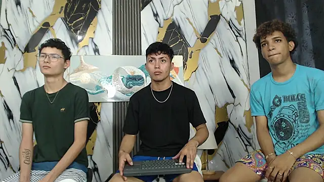 VERY_HOT_GUYS 现场XXX聊天