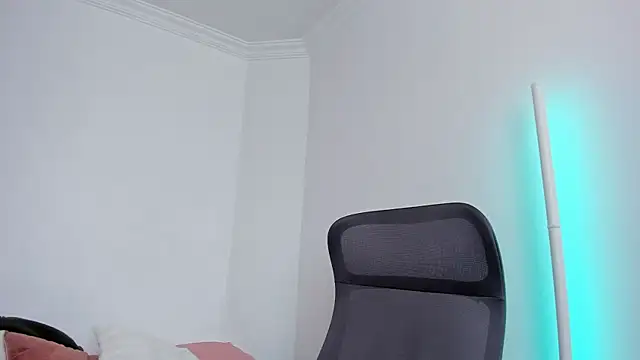 canelleGarces Live XXX-Chat