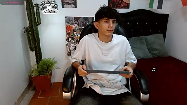 دردشة billy_wild الجنسية المباشرة