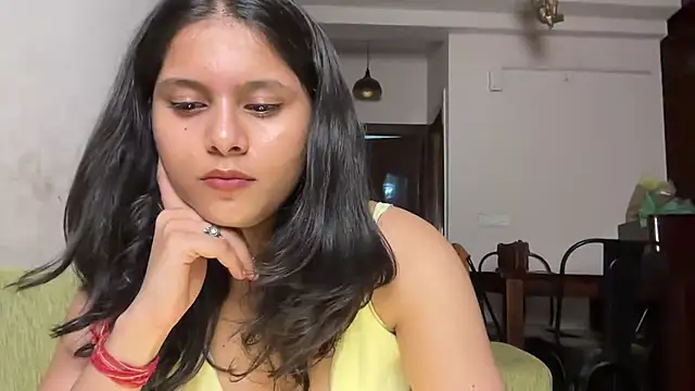 Naira_fit Show in webcam
