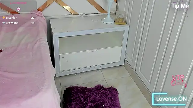 KaylaDavies 现场XXX聊天