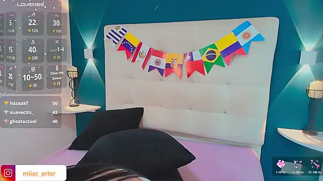 Živý XXX chat MiaaCarter_