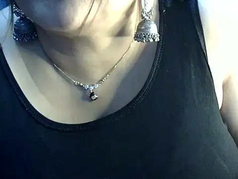 Soniya_Sha 라이브 XXX 채팅