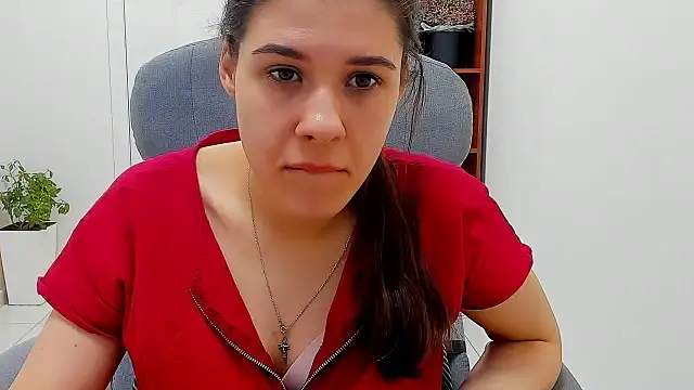 Онлайн чат XXX Joannia
