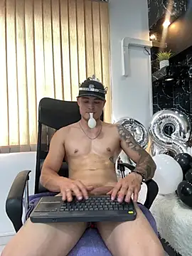 Chatroom XXX en direct de Alexander_ferre
