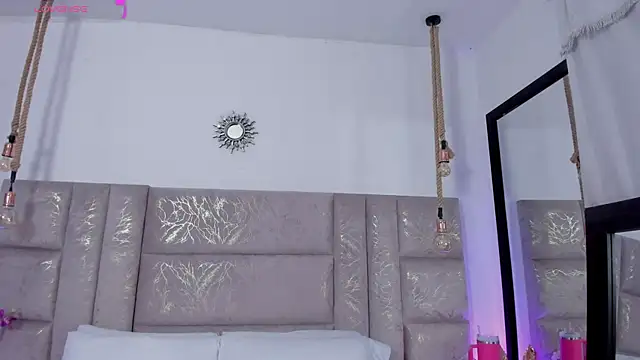 CeliWoods 라이브 XXX 채팅
