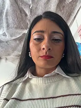 Chat XXX ao vivo de IsabellaMariet