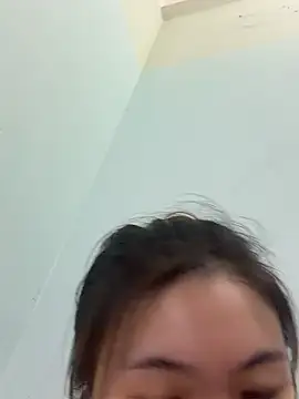 EMuoii_007 在線直播表演