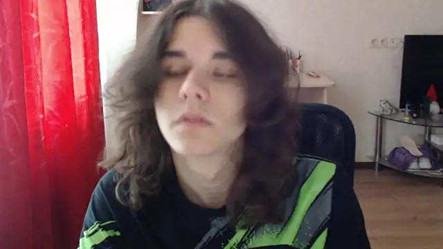 tiiiiiiiiim Adlı Modelin Canlı XXX Sohbeti