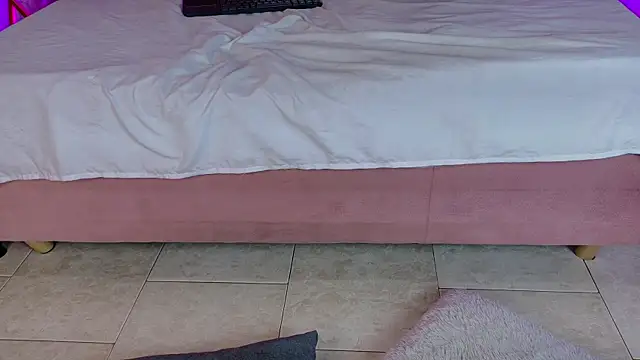 Chat +18 de Leo_Williamss ao vivo